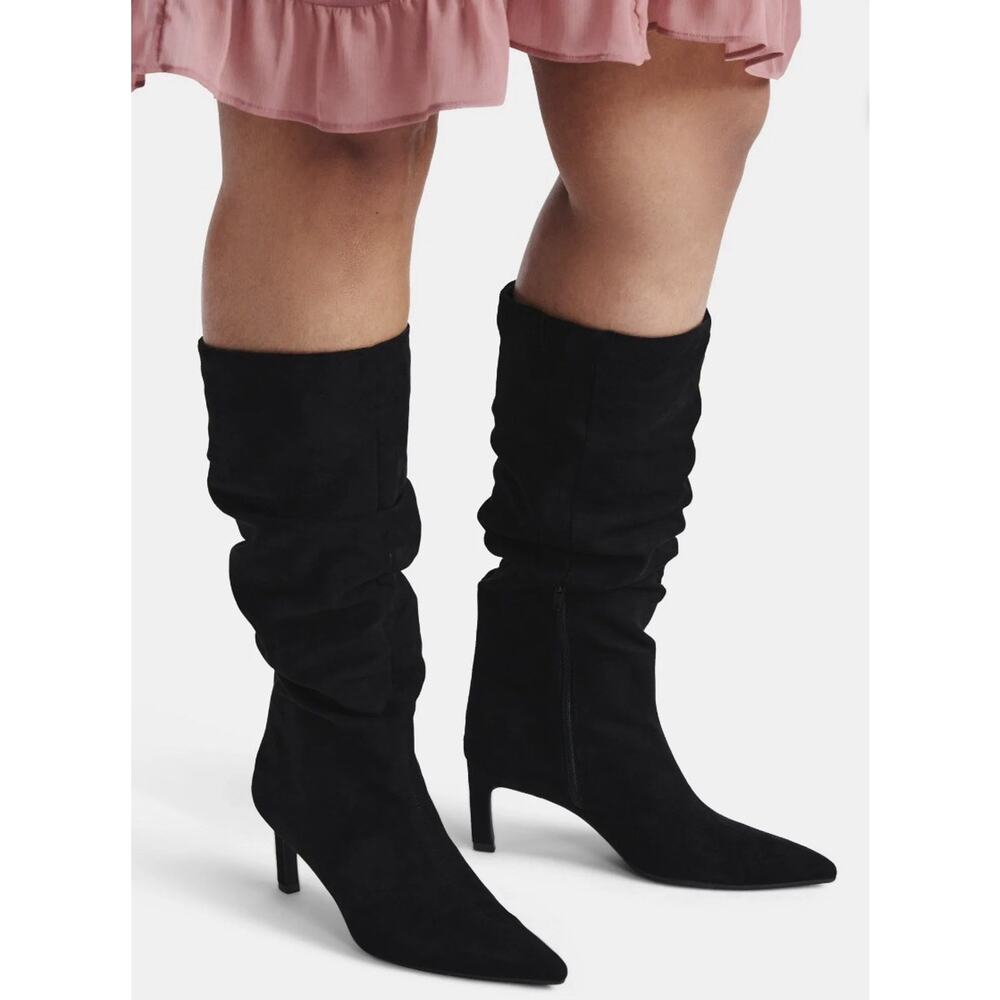 Time and Tru Women's size 12w Faux Suede Slouch Boots with Kitten Heels Black
